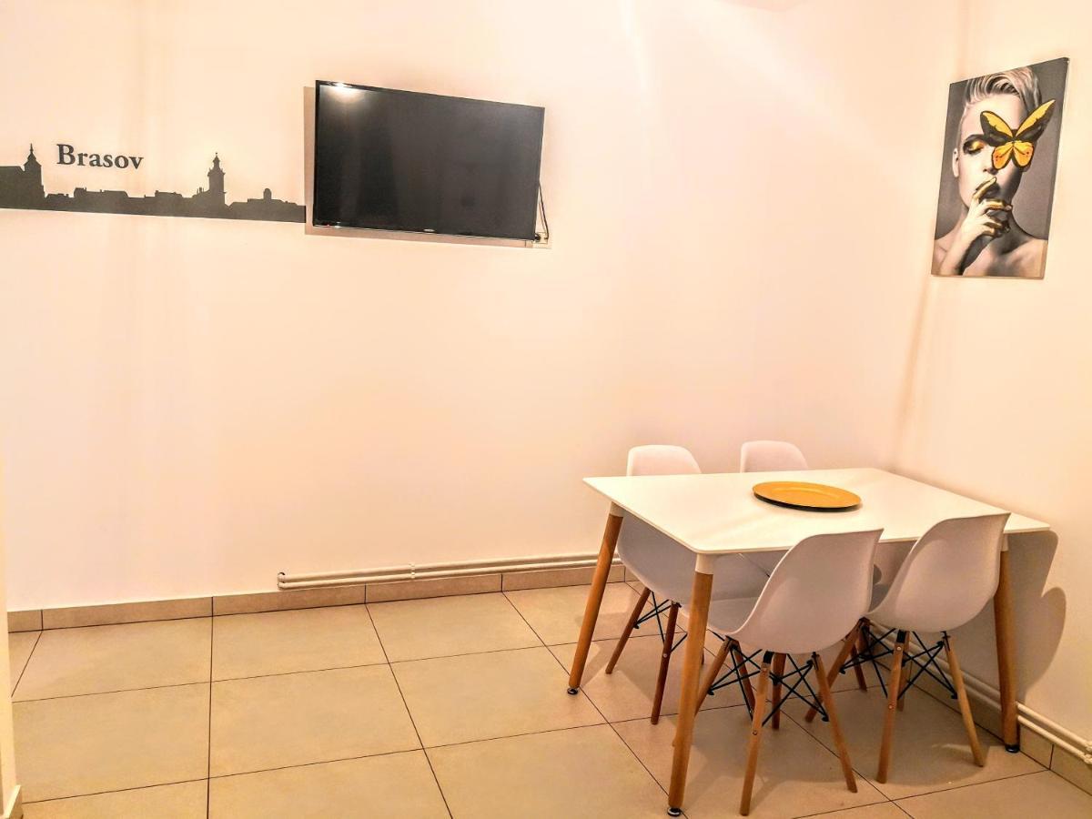 Sunny Town House Villa Brasov Luaran gambar